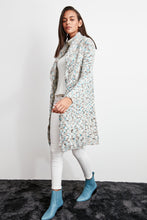 Load image into Gallery viewer, Trendyol Sweater Cardigan TWOAW20HI0234

